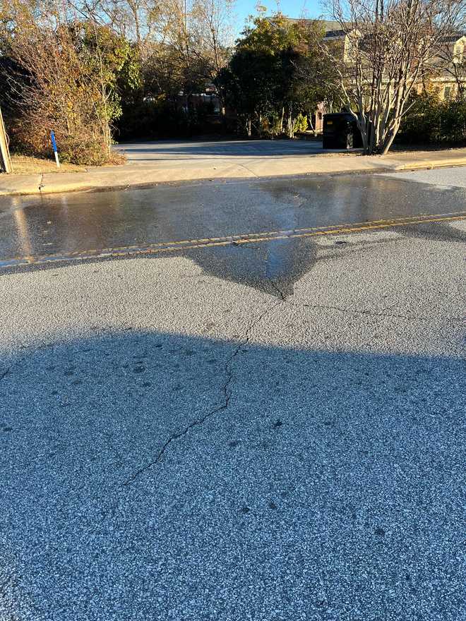 Water main break closes part of road in Greenville