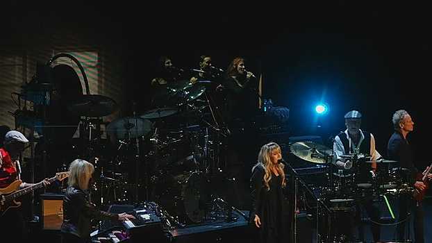 Fleetwood Mac Cancels Tuesday Night Concert At Td Garden Due To
