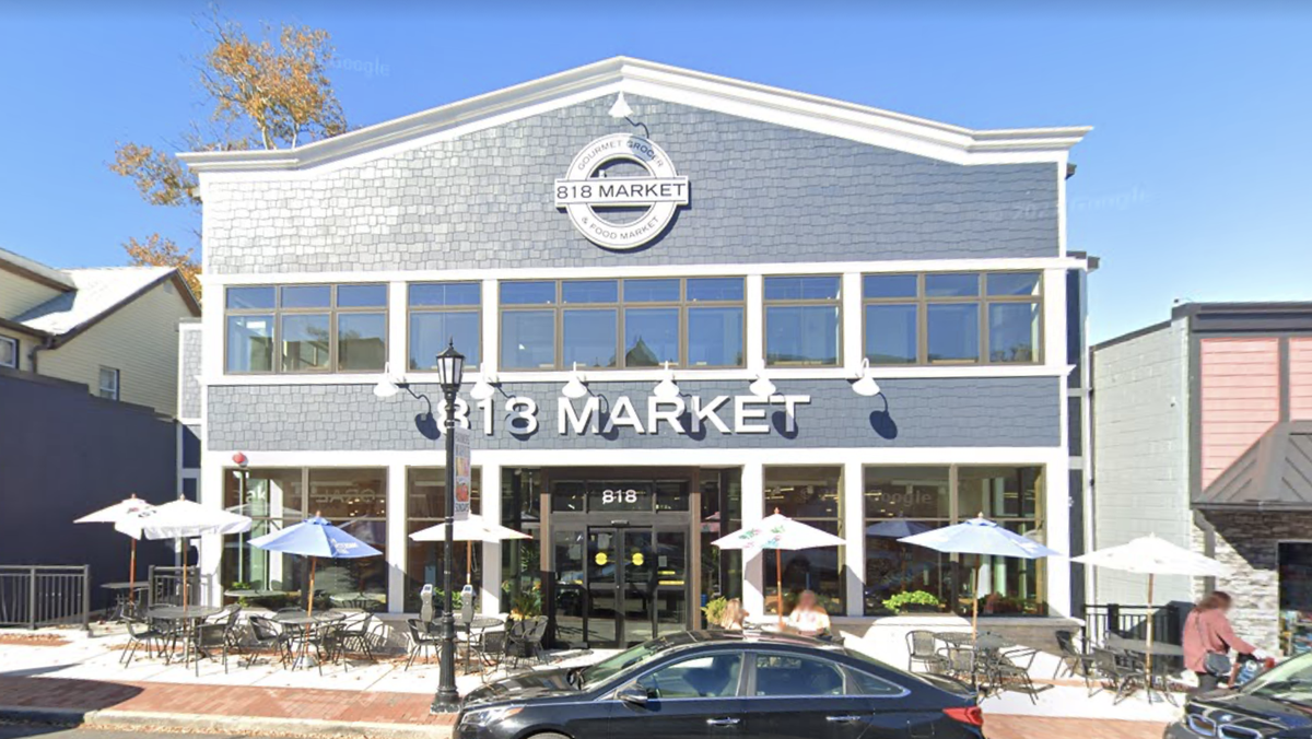 818 Market listed for sale in Catonsville