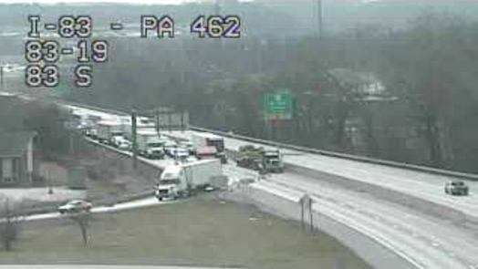 Crews clear I-83 crash in York County involving 3 tractor-trailers, 3 cars