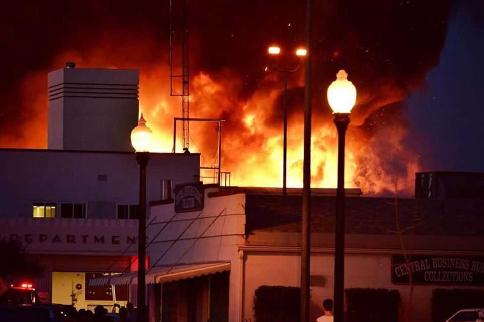 Police arrest 2 teens after California library fire kills at least 1 ...