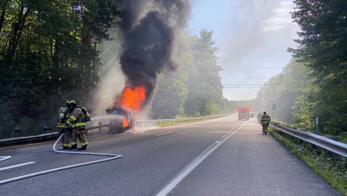 i-89-southbound-briefly-shut-down-in-hopkinton-due-to-fiery-crash