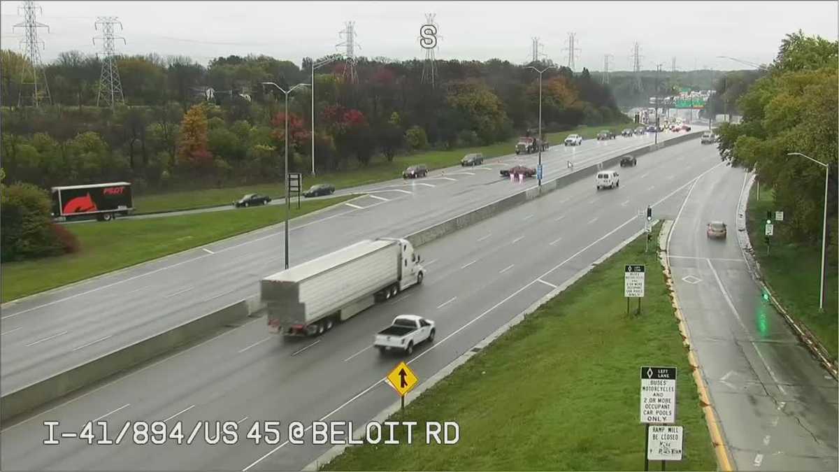 Woman Killed On I 894 After Walking On Roadway Following Crash