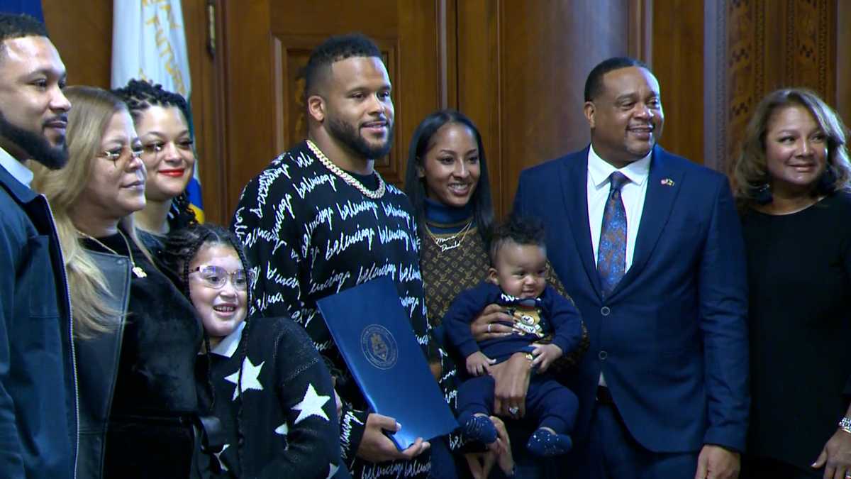 It's 'Aaron Donald Day' In Los Angeles Rams Star's Hometown of