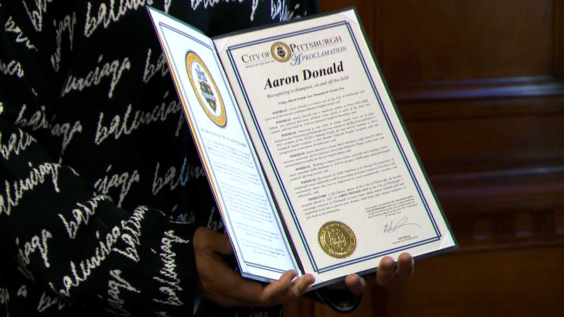 Aaron Donald Day: Pittsburgh honors hometown football star