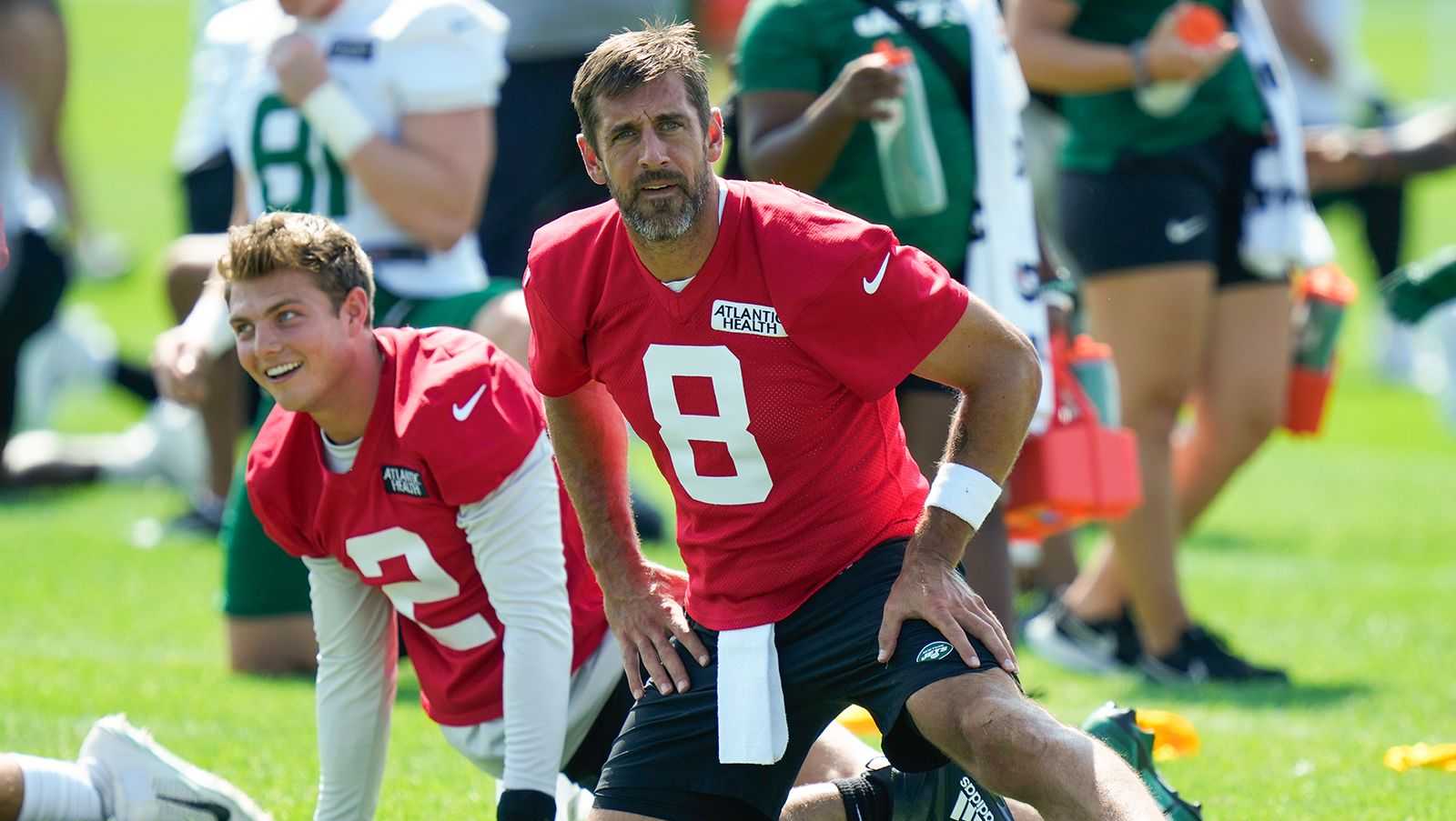Report: Aaron Rodgers takes pay cut in reworked deal with New York Jets - Vimarsana News