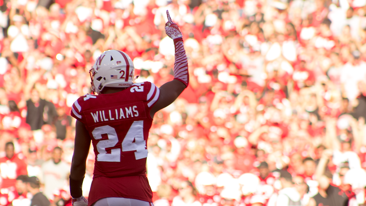 Nebraska football team ranks in top 10 in average ...