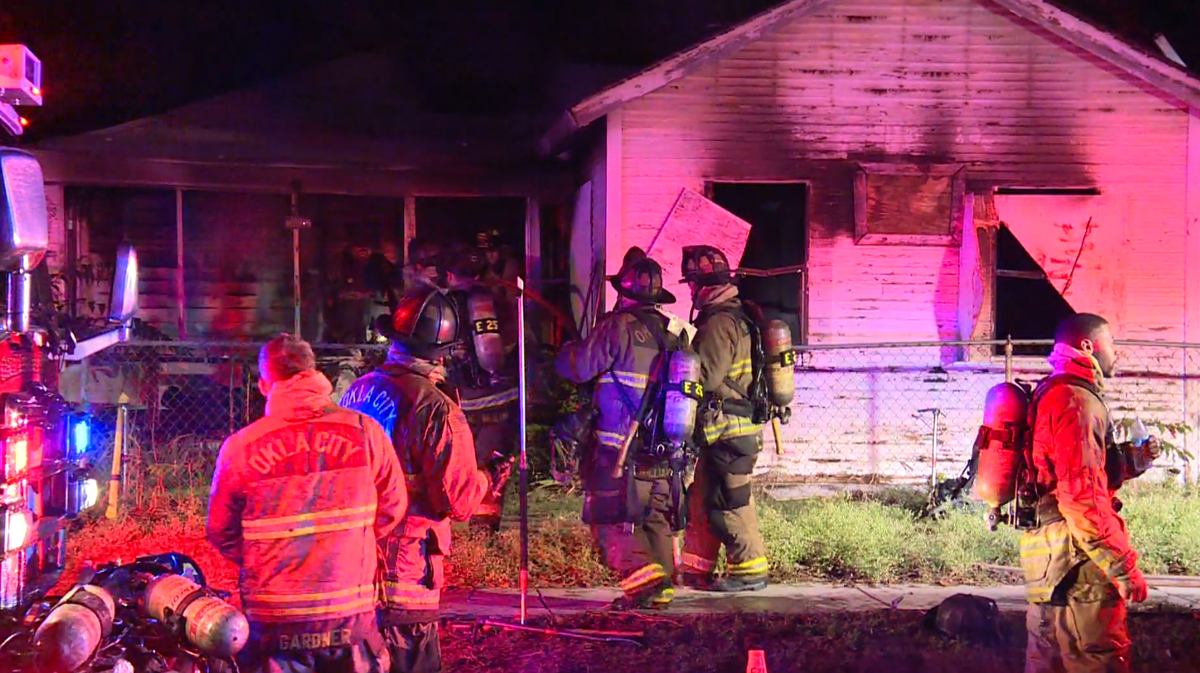 Crews put out flames at abandoned home in southwest OKC