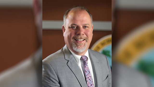 Lee County superintendent finalist for Omaha Schools position - Vimarsana News
