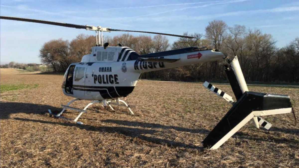 Omaha police helicopter inoperable after emergency landing
