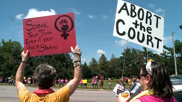 Abortion rights activists rally at Memorial Park Saturday - Vimarsana News