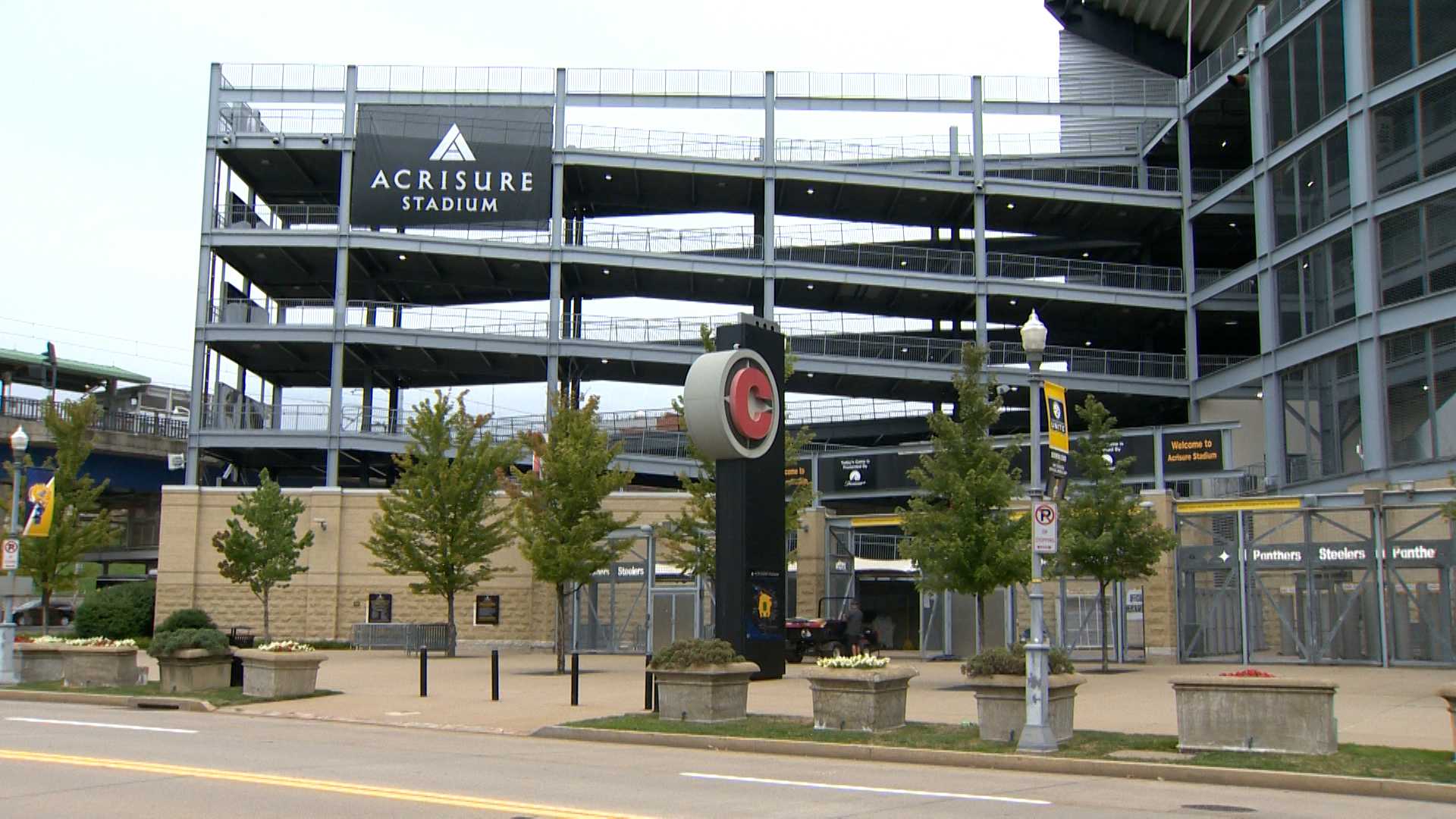 Steelers unveil new Acrisure Stadium signs to replace old Heinz Field logo