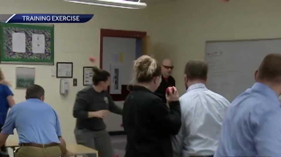 Educators, police train on how to deal with active shooter in school