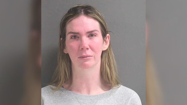 Volusia nursing assistant accused of using patient's ID for surgery - Vimarsana News