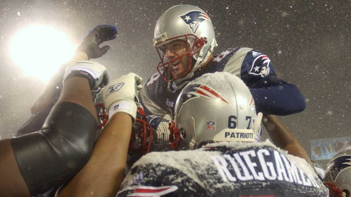 20 years ago: Patriots win Snow Bowl on clutch kicks, 'tuck rule'