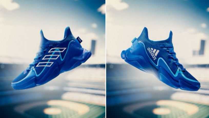 pat mahomes new shoes