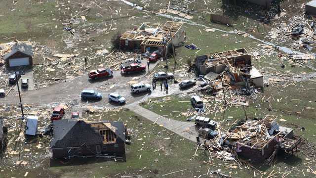 Deadly tornado tears through Mississippi