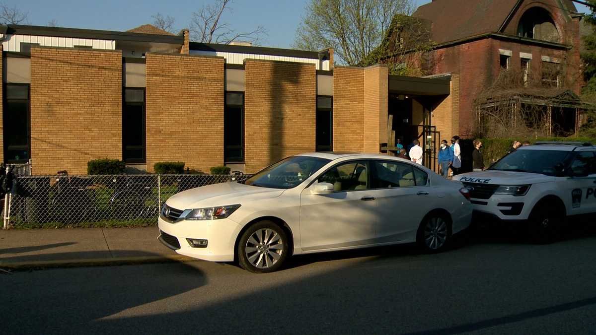 Hundreds to receive first COVID19 vaccine at Braddock community center