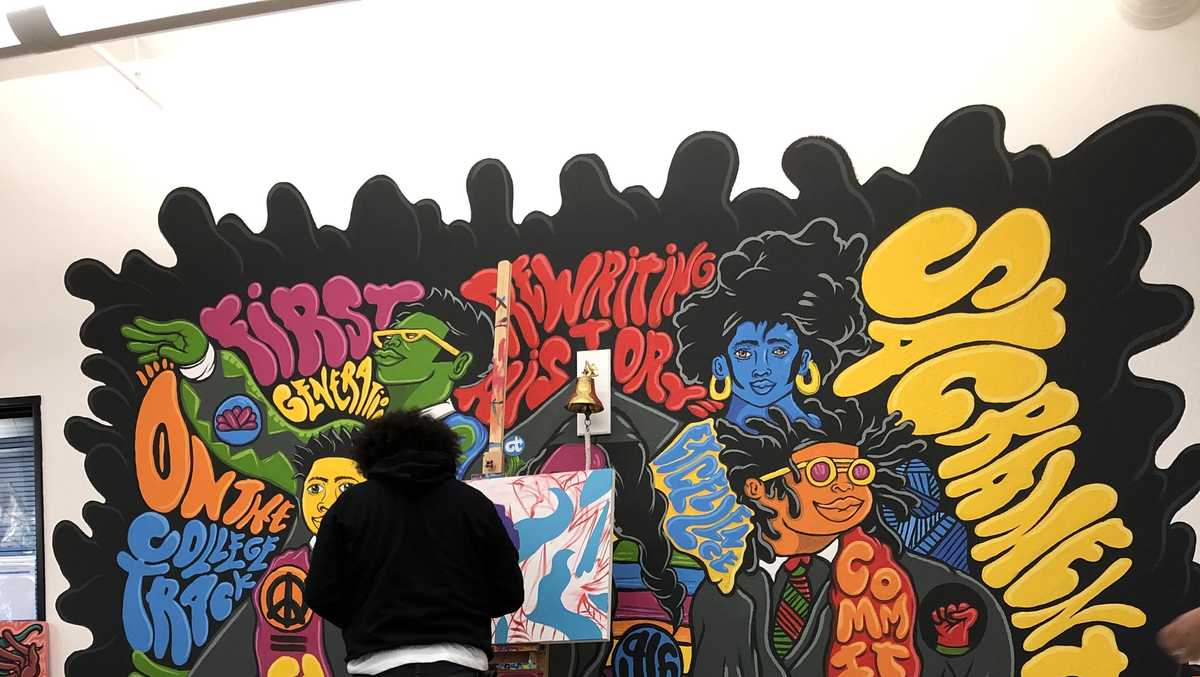 Sacramento artist helps inspire youth to go to college