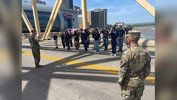 u.s. air force holds swear-in ceremony on 2nd street bridge to kick off thunder over louisville