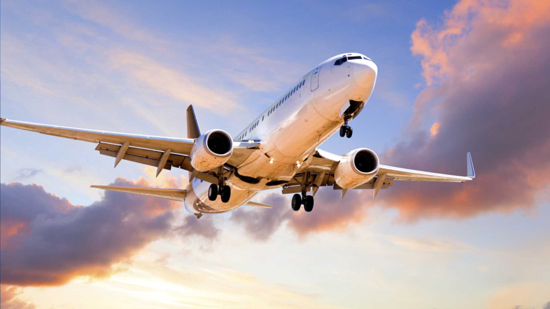 ketv.com - Omaha's Eppley Airfield sets tourism record in June
