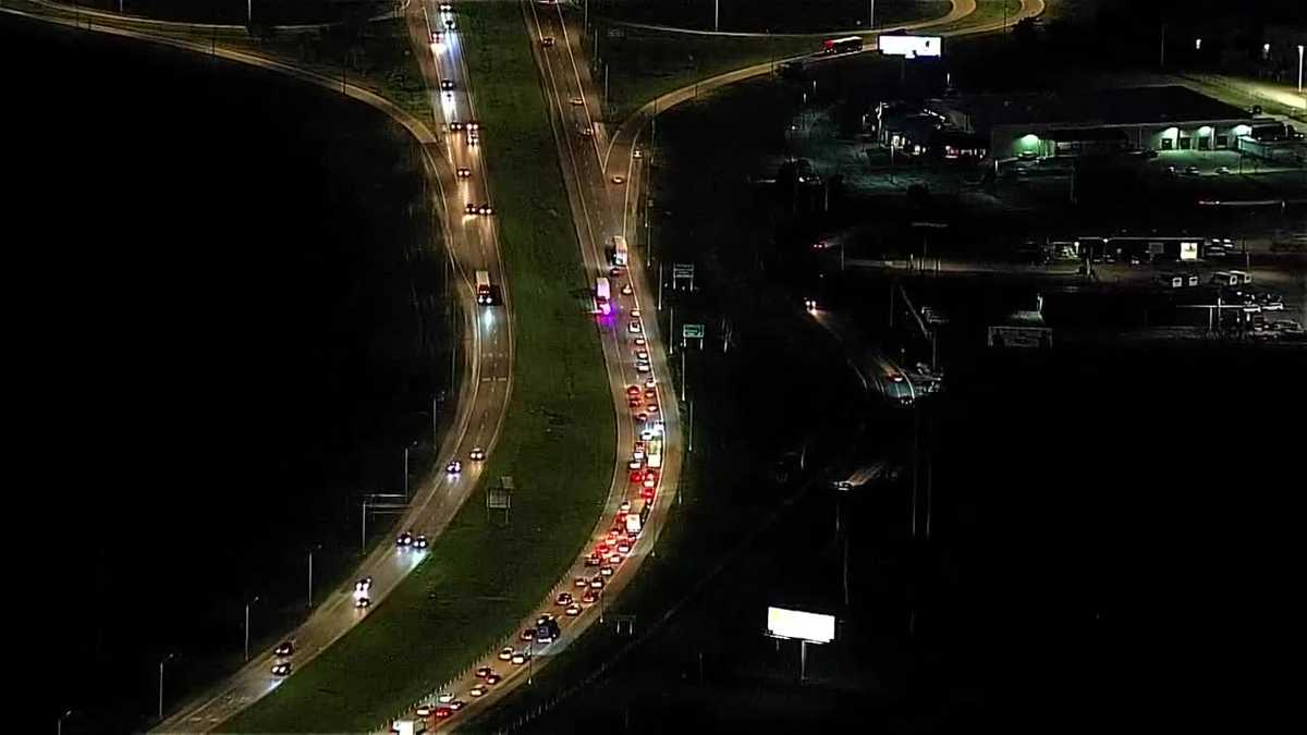 Crash causes traffic delays on Airport Road in west OKC