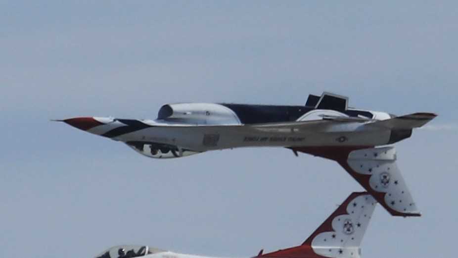 California International Airshow Salinas thunderbirds