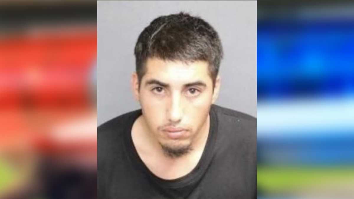 Murder suspect from Albuquerque wanted