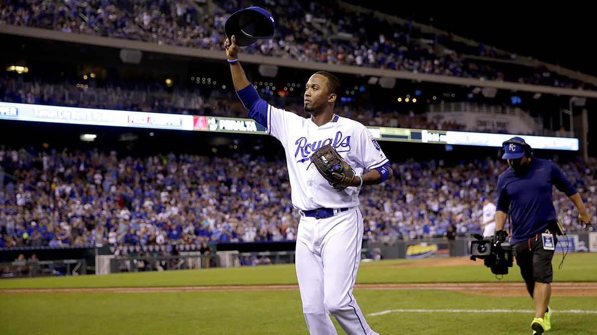 Royals, Alcides Escobar Agree To Extension 