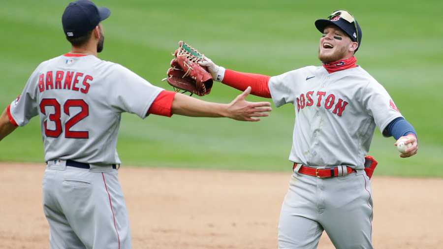 Verdugo shines for Red Sox in doubleheader sweep over Twins