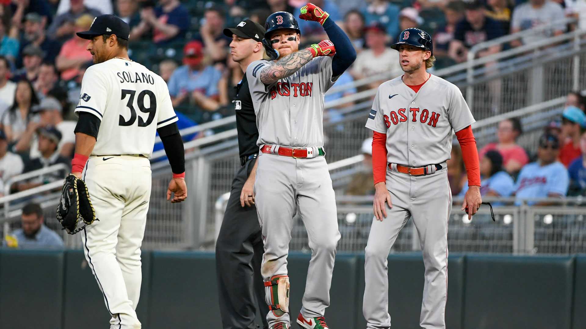 Red Sox beat Twins in series opener for 5th straight win