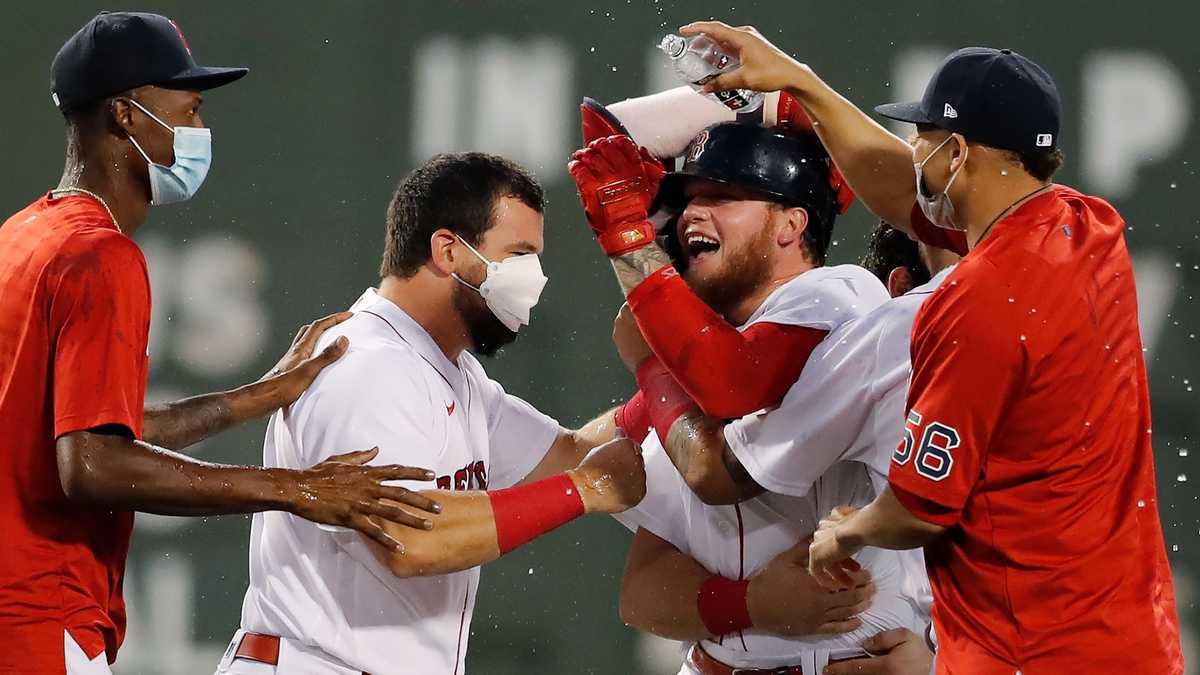 Alex Verdugo hits second walk-off of season in Red Sox's win