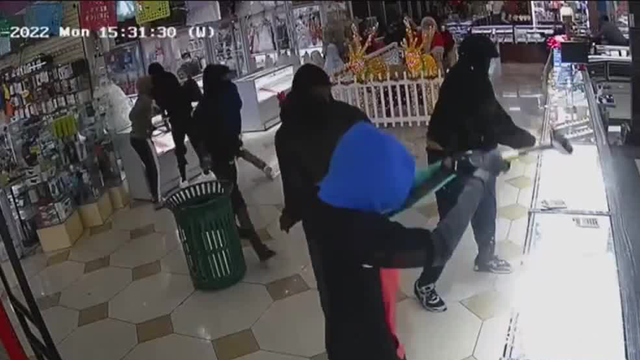 Gov. DeSantis signs new law implementing stricter penalties for shoplifting and package theft - Vimarsana News
