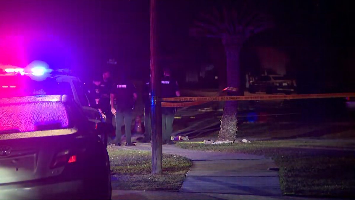 Deputies: 2 injured in overnight Orange County shooting