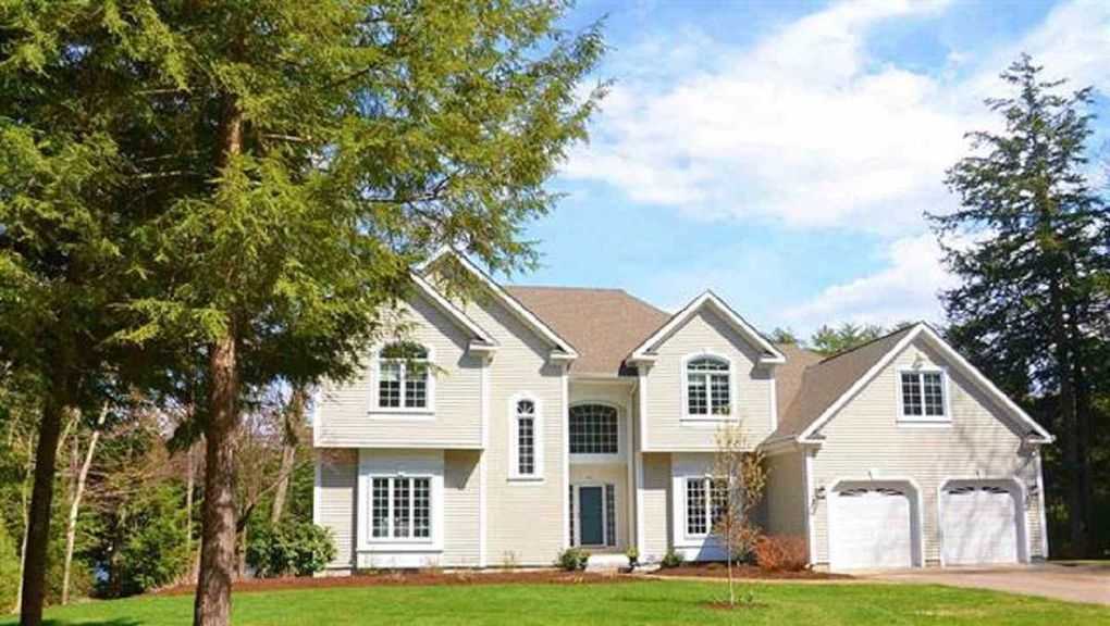 Mansion Monday Luxury on the lake in Alton