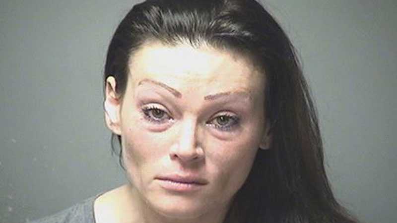 Woman found passed out in car with a 5-year-old in the back seat