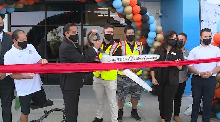 Amazon cuts ribbon on new delivery station in Hollister