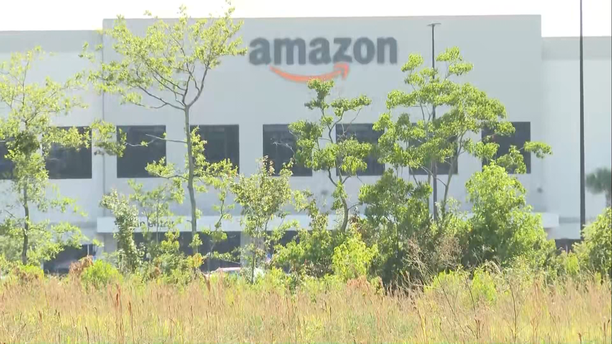 Shooting outside Florida Amazon facility leaves 1 dead