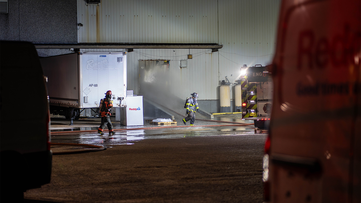 Emergency crews investigate ammonia leak in south Fort Myers