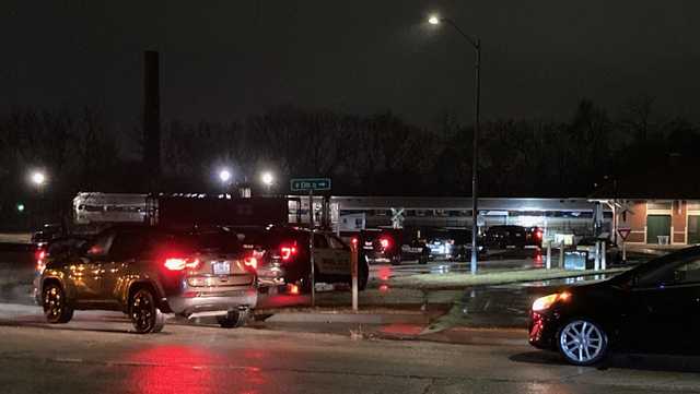 Kansas City man, Marquise L. Webb, charged in fatal shooting on Amtrak train - Vimarsana News
