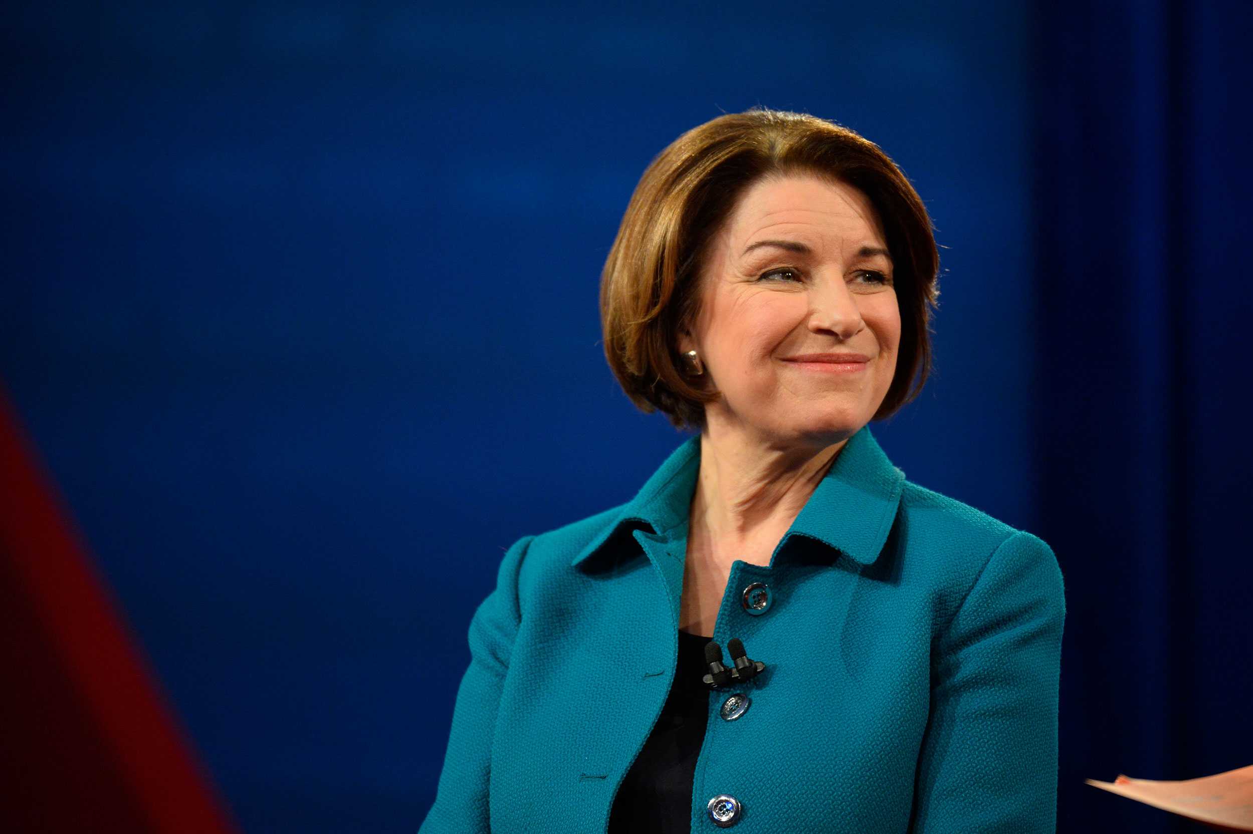 Sen. Amy Klobuchar Says She Was Diagnosed And Treated For Breast Cancer ...