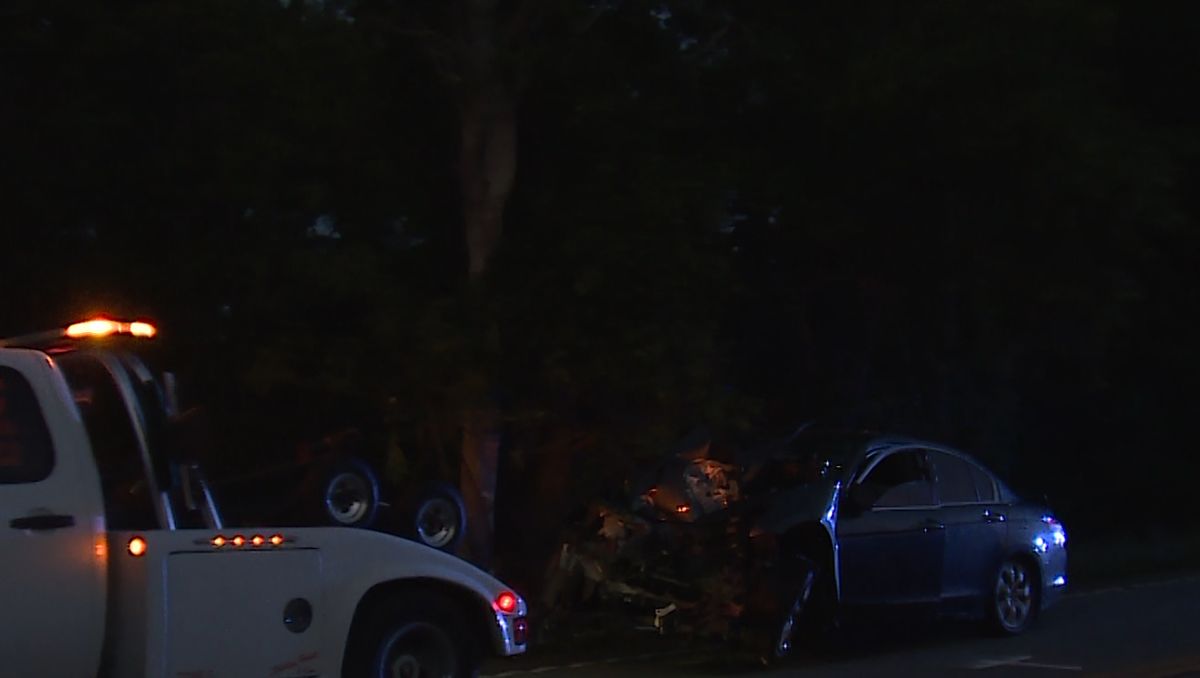 Coroner called to Anderson County crash