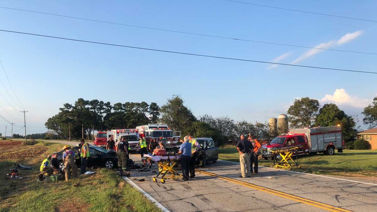 Coroner called to crash on Anderson County highway