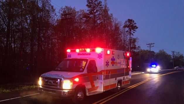 One man killed in early morning crash on busy Anderson Co. highway