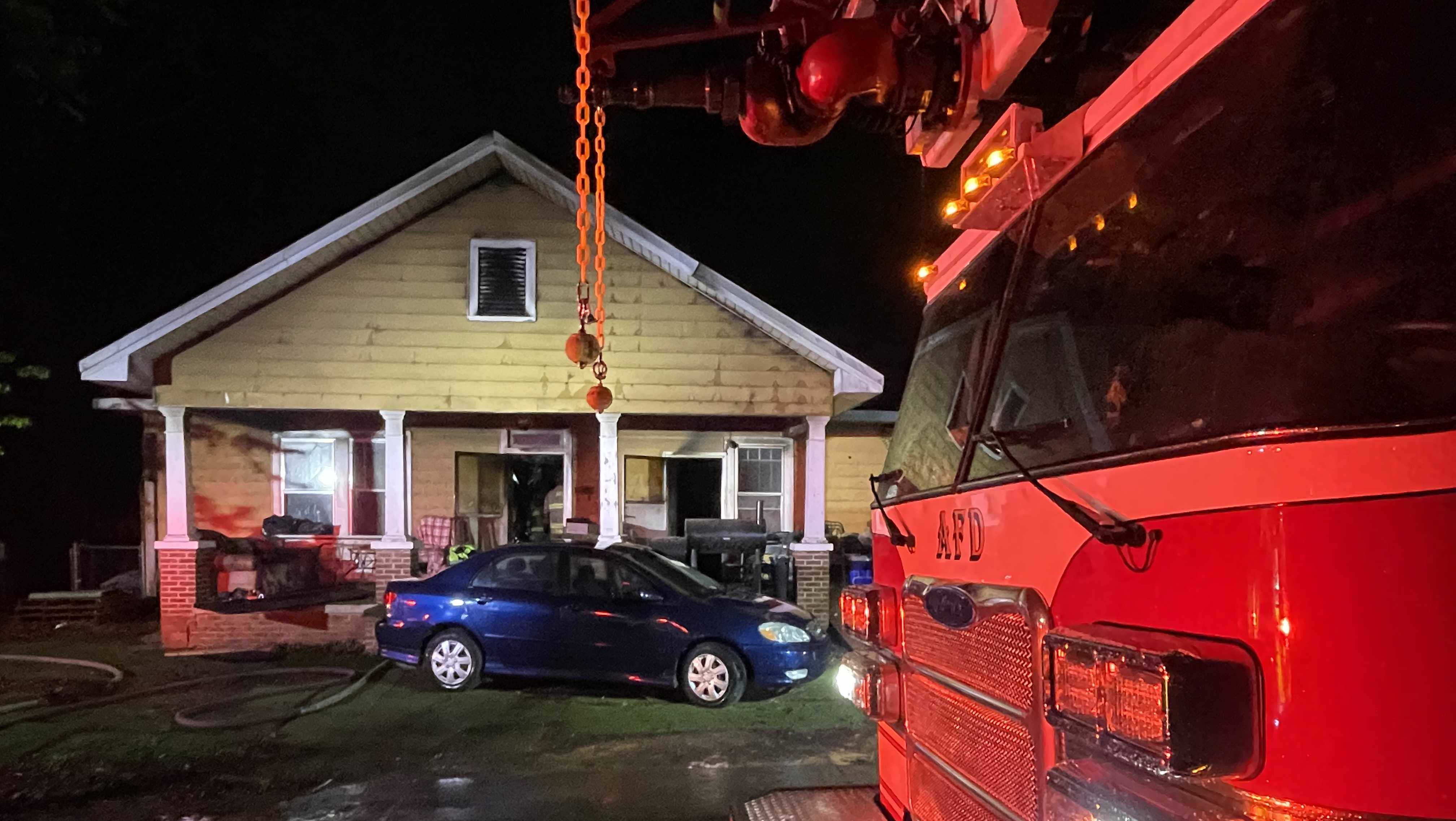 South Carolina: 2 children, woman flown to burn center after fire - Vimarsana News
