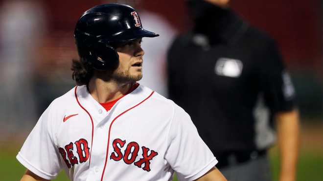 Andrew Benintendi: Boston Red Sox star ranks postseason catches, best  parade sign; talks about showing emotion & signing 'maybe a couple  thousand' photos 