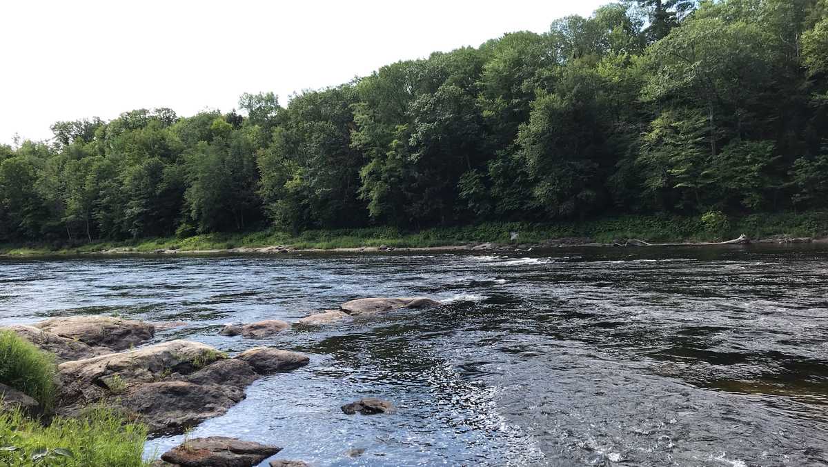 Officials identify woman who drowned on family canoe trip in Maine