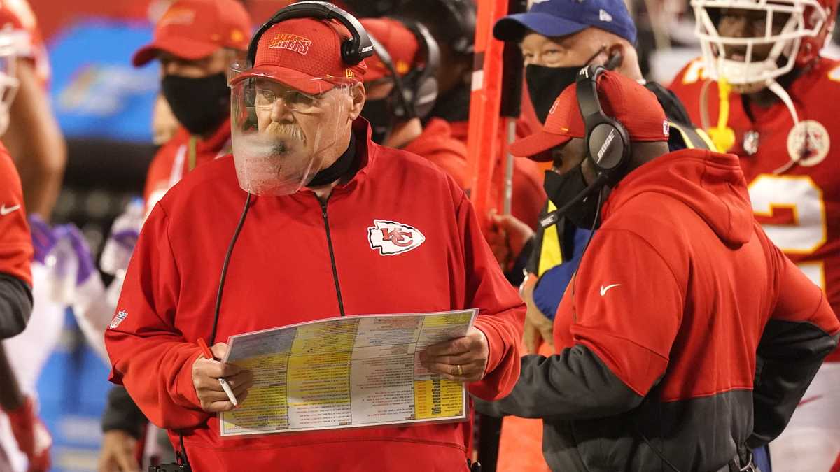 NFL 2020: Kansas City Chiefs' Andy Reid's foggy face shield and