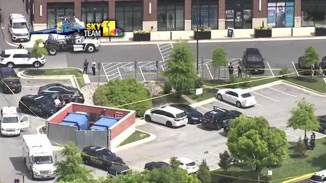 Police: Man fatally shoots 2, himself in hotel parking lot - Vimarsana News