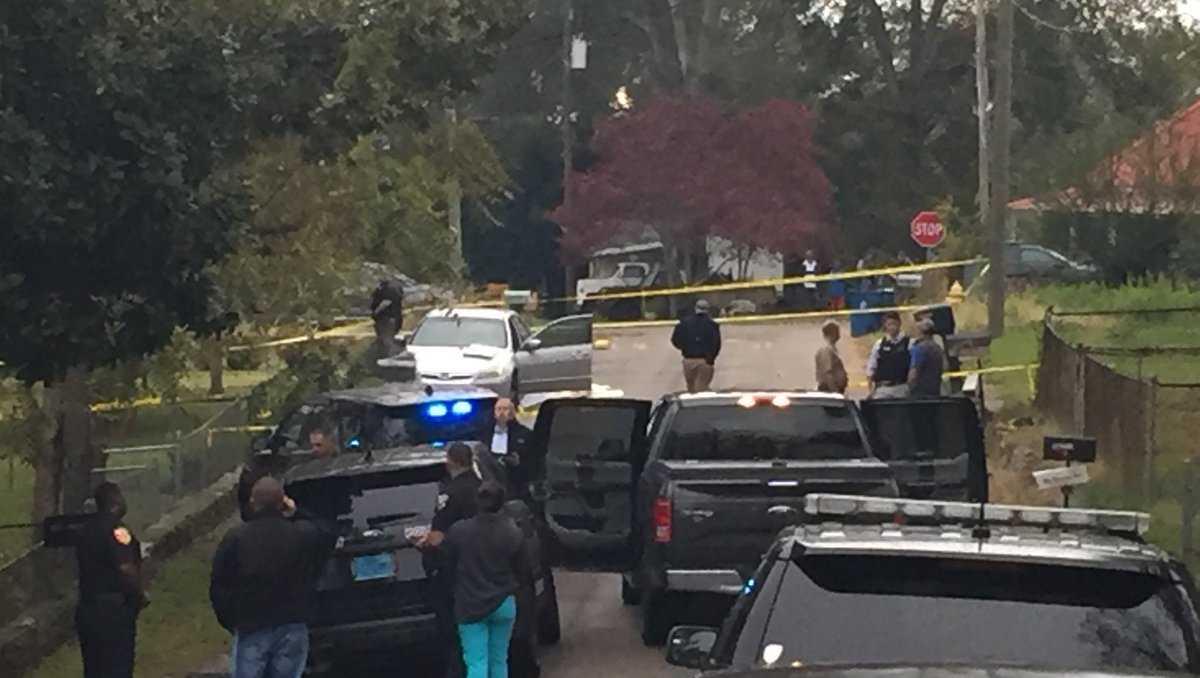 Police Man shot, killed by officers after shooting investigator at